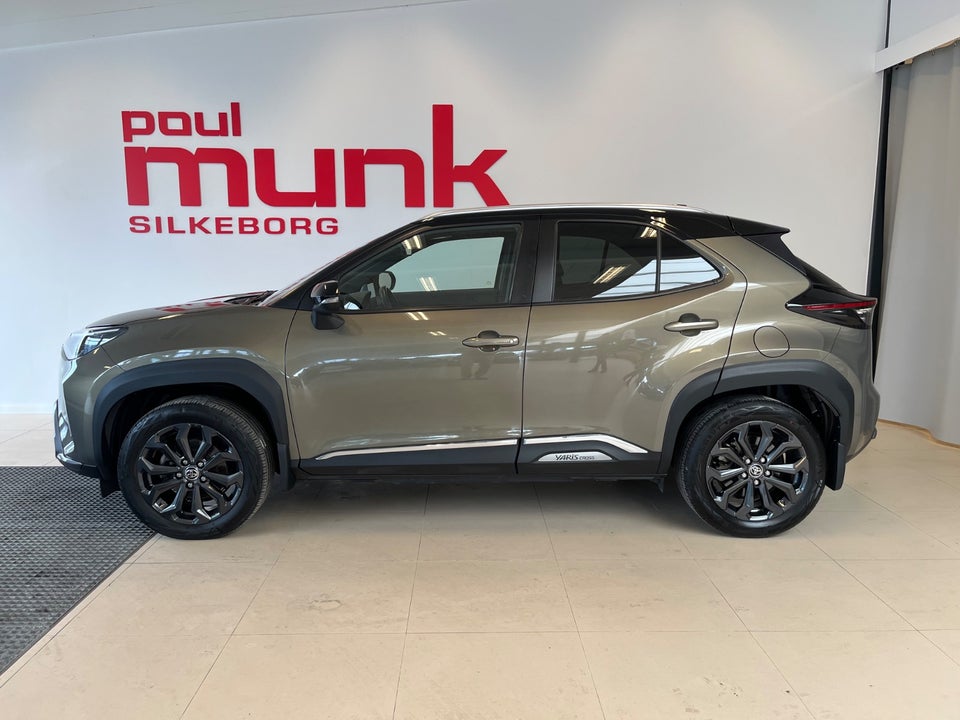 Toyota Yaris Cross 1,5 Hybrid Adventure Tech+ e-CVT 5d