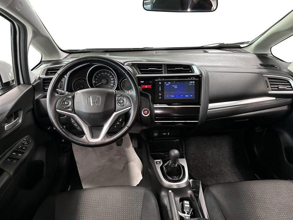 Honda Jazz 1,3 i-VTEC Elegance 5d