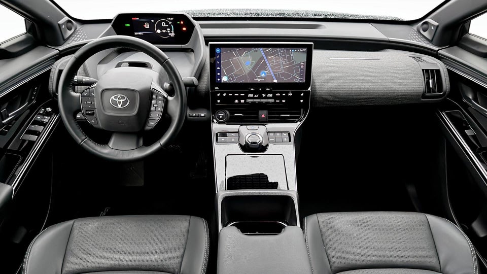 Toyota bZ4X Executive 5d