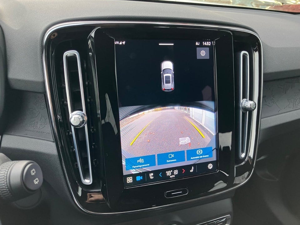 Volvo XC40 P6 ReCharge Core 5d