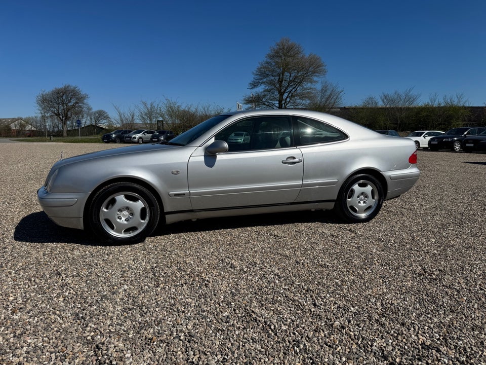 Mercedes CLK200 2,0 aut. 2d