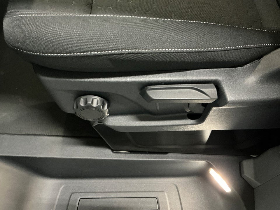 Ford E-Transit Custom 320S 64 Limited