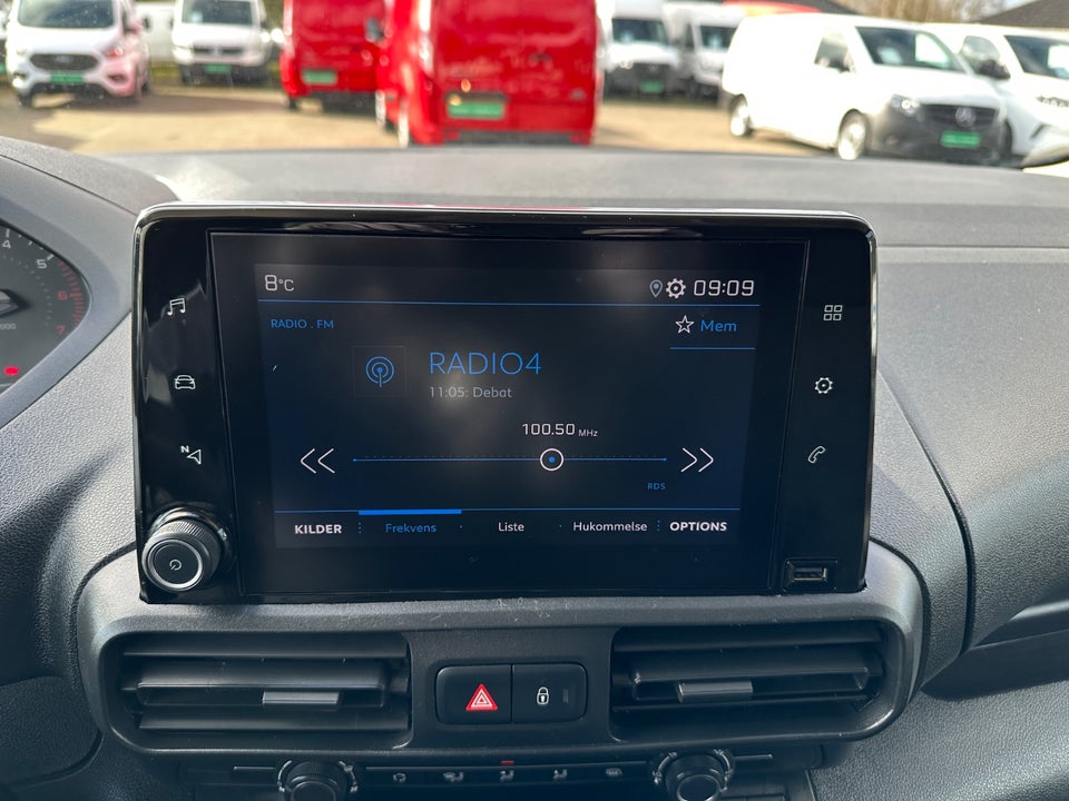 Peugeot Partner 1,5 BlueHDi 100 L2V2 Plus Van