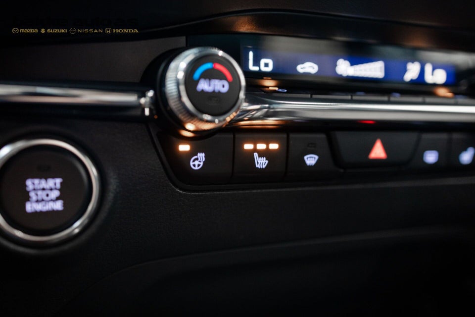 Mazda 3 2,0 e-SkyActiv-G 150 Cosmo Tech aut. 5d