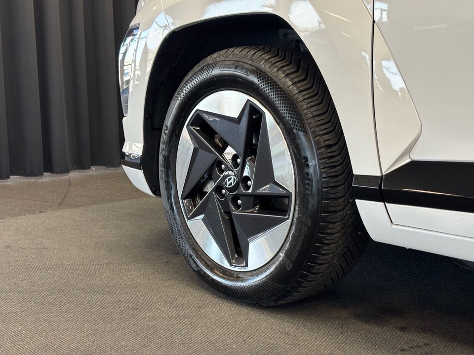 Hyundai Kona 65 EV Essential 5d