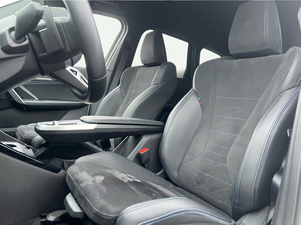 BMW iX1 eDrive20 M-Sport 5d