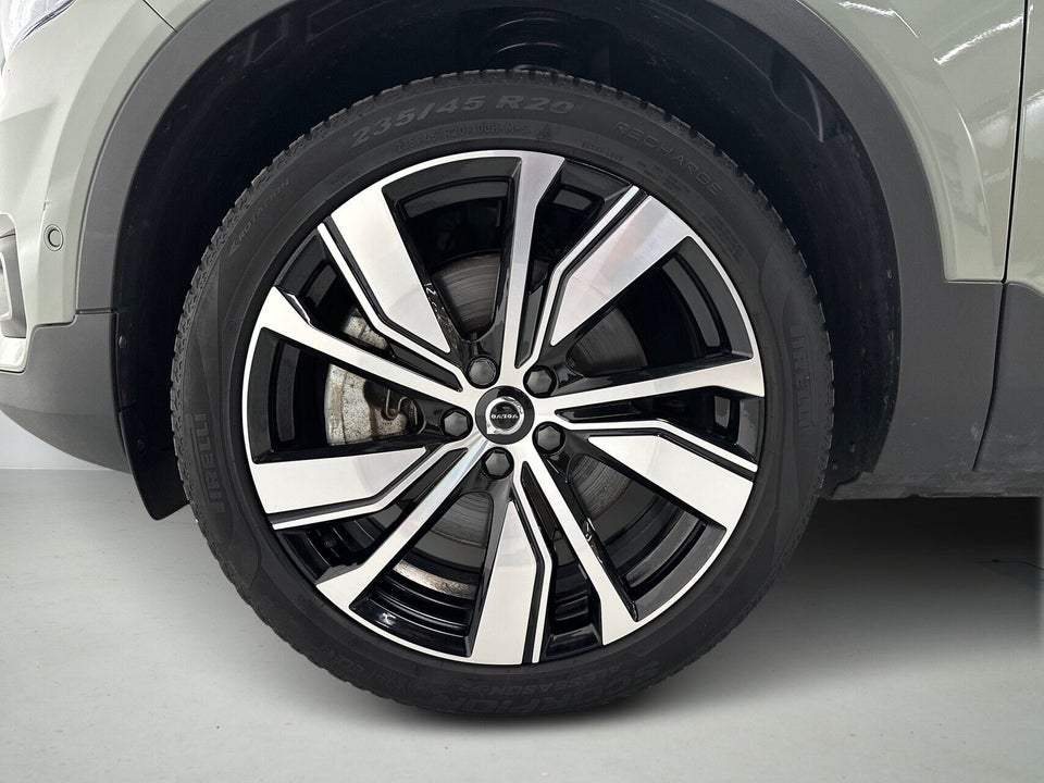 Volvo XC40 P8 ReCharge Twin Pro 5d