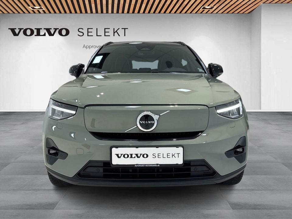 Volvo XC40 ReCharge Twin Plus 5d