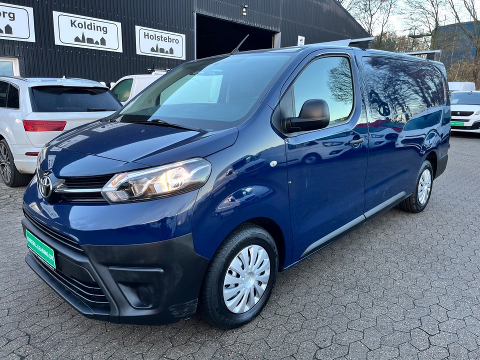 Toyota ProAce 2,0 D 120 Long Comfort 4d