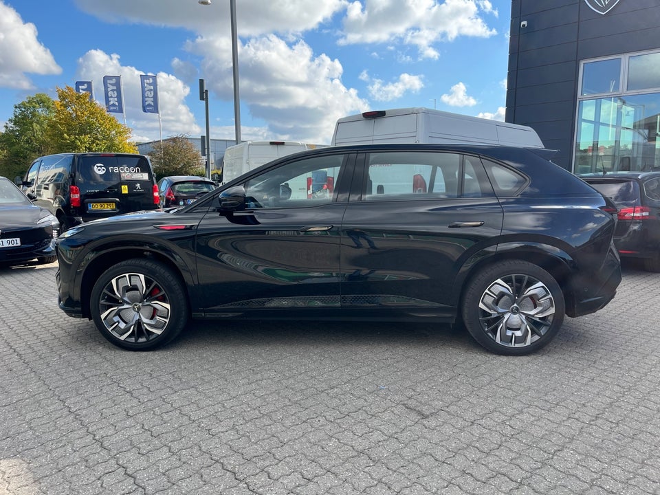 Hongqi EHS7 111 Exclusive 5d