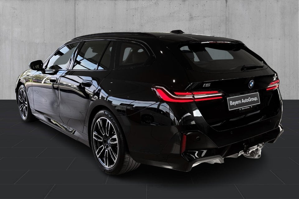 BMW i5 eDrive40 Touring M-Sport 5d