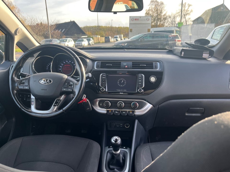 Kia Rio 1,2 CVVT Exclusive 5d