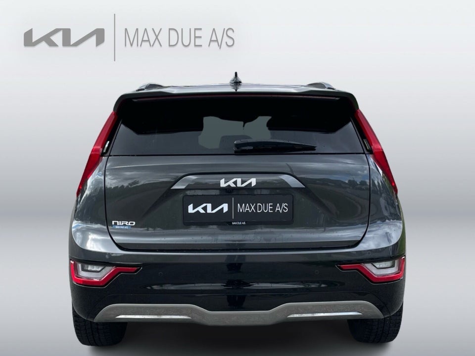 Kia Niro 64 EV Premium 5d