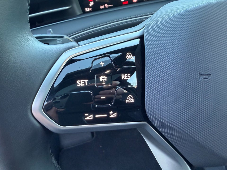 VW ID.7 77 Style+ Tourer 5d