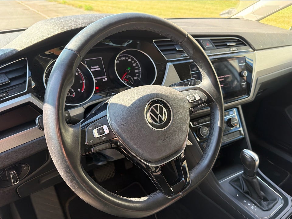 VW Touran 1,5 TSi 150 Comfortline DSG 7prs 5d