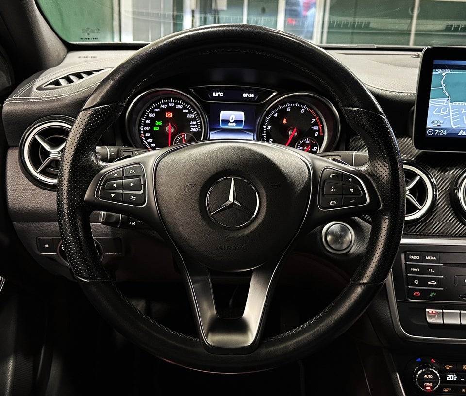 Mercedes GLA200 1,6 Final Edition aut. 5d