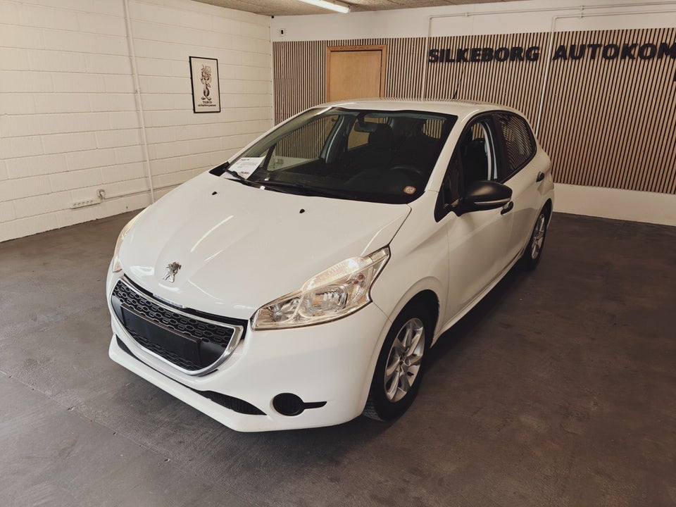 Peugeot 208 1,0 VTi Access 5d