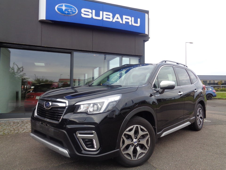 Subaru Forester 2,0 e-Boxer Active L-tr. 5d