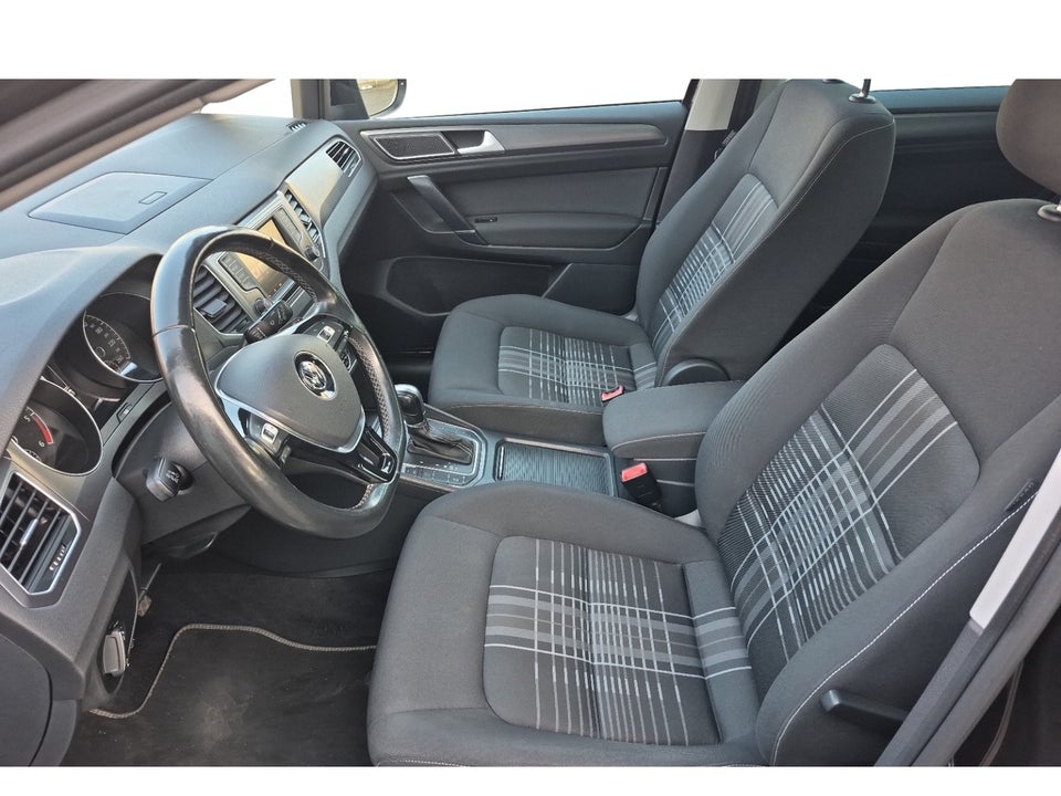 VW Golf Sportsvan 2,0 TDi 150 Lounge DSG 5d
