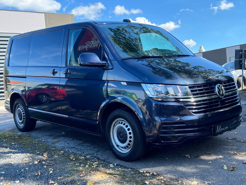 VW Transporter 2,0 TDi 150 Kassevogn DSG kort