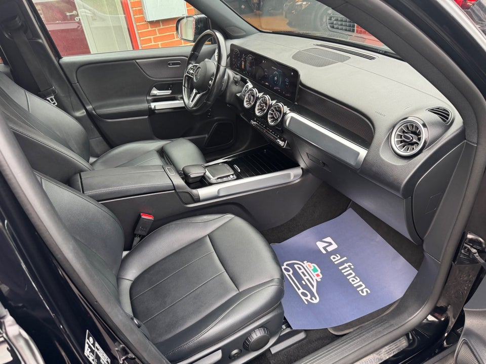 Mercedes EQB250 Progressive 5d
