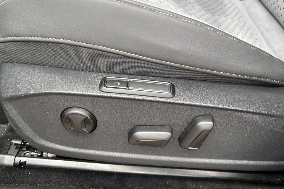 Cupra Born 77 Pasión 5d