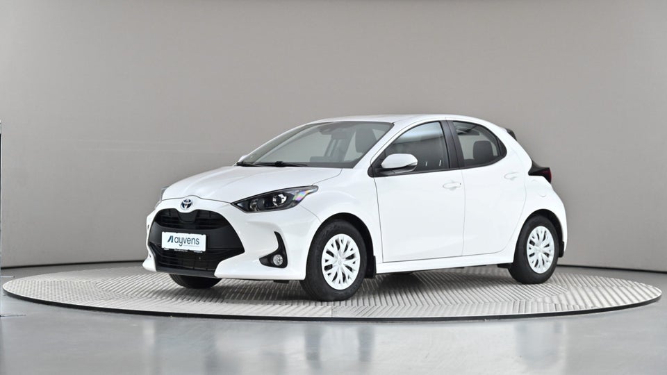 Toyota Yaris 1,5 Hybrid Essential e-CVT 5d