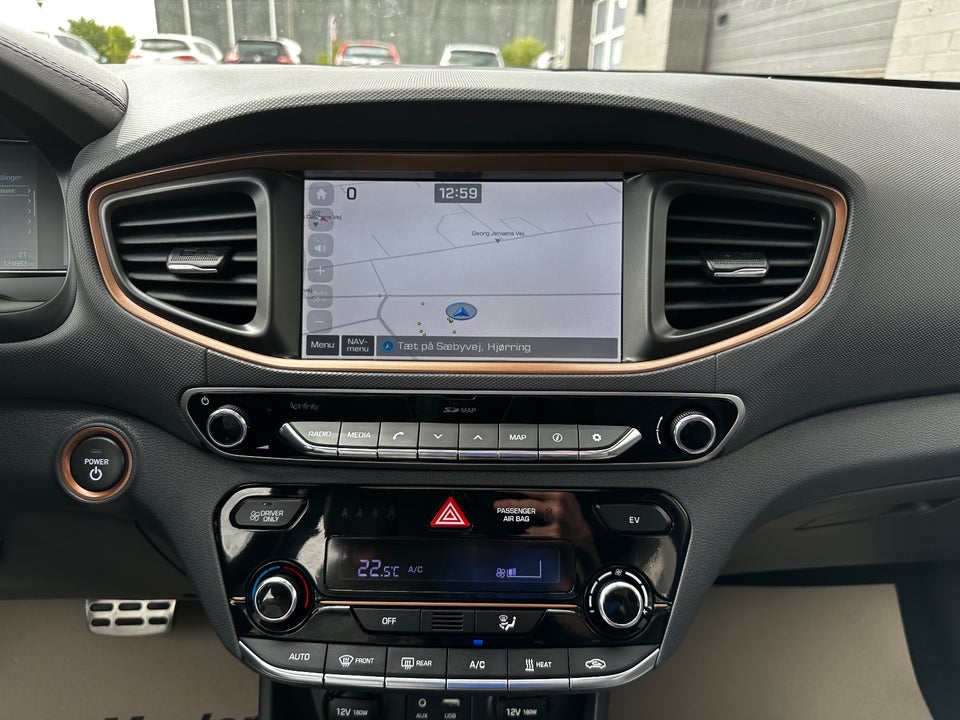 Hyundai Ioniq EV Premium 5d