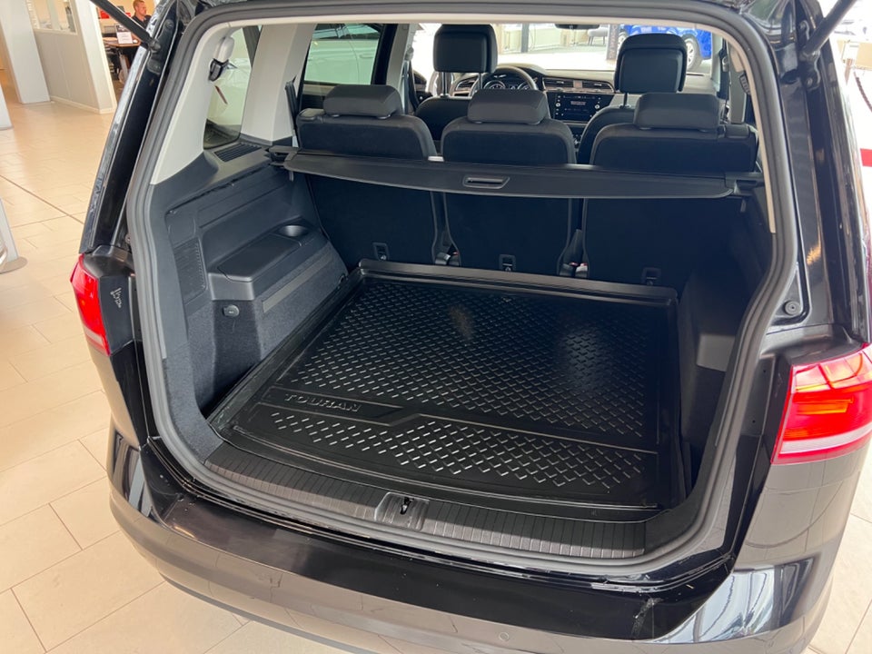 VW Touran 1,5 TSi 150 Comfortline+ DSG 7prs 5d