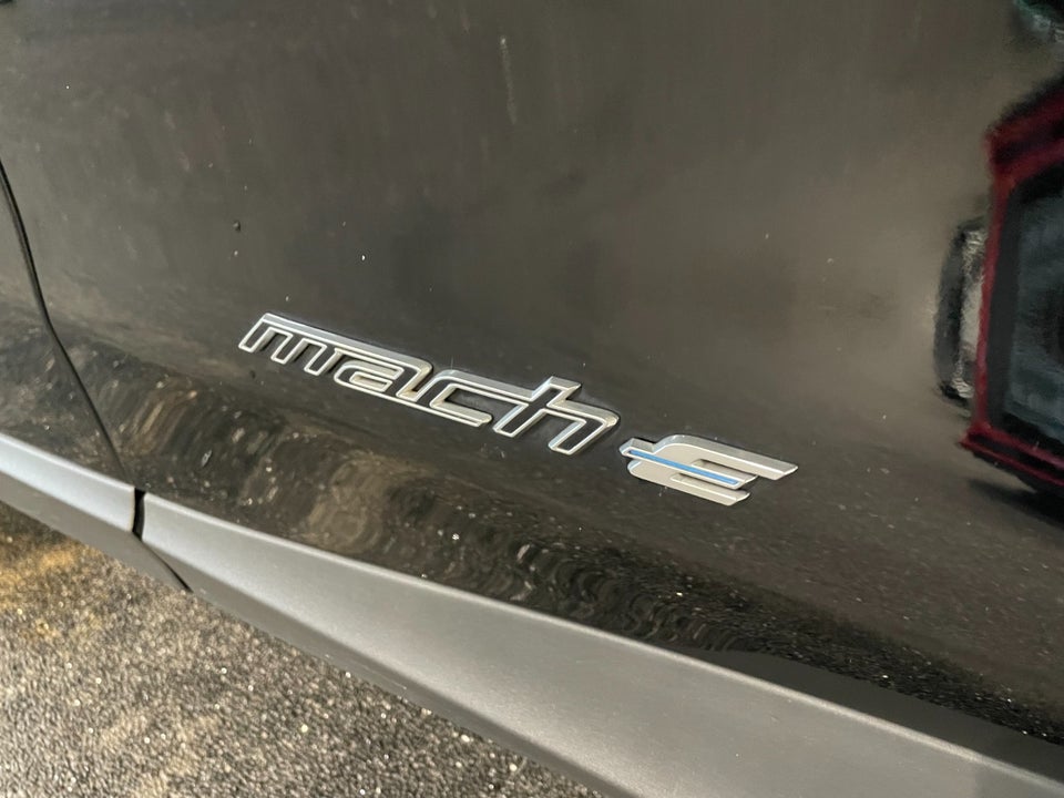 Ford Mustang Mach-E Standard Range 5d