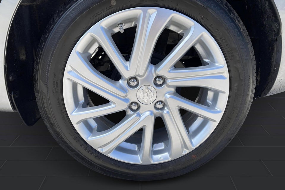 Suzuki Swift 1,2 Dualjet mHybrid Action 5d