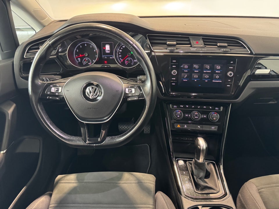 VW Touran 1,5 TSi 150 Highline DSG 7prs 5d