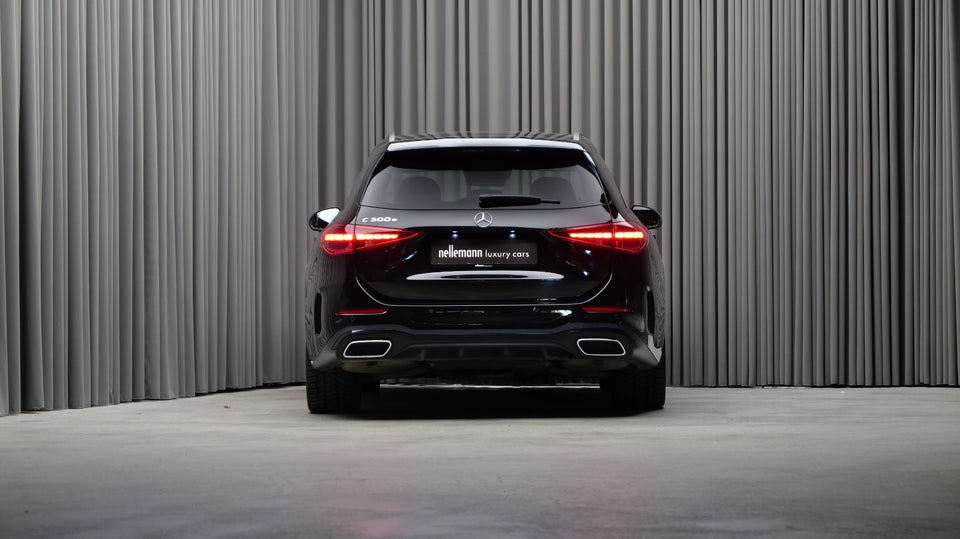 Mercedes C300 e 2,0 AMG Line stc. aut. 5d