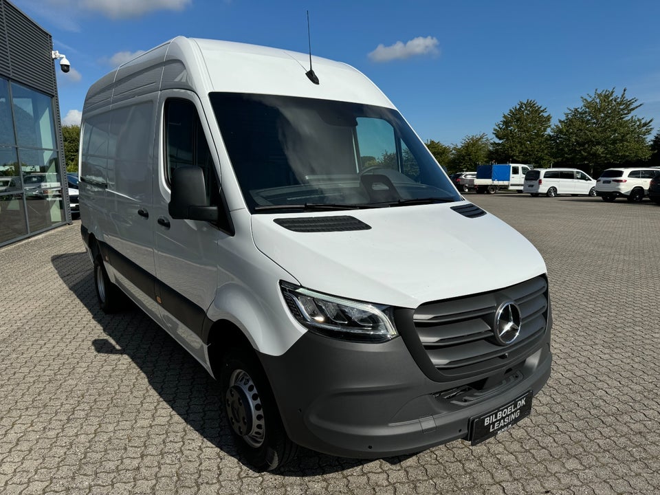 Mercedes Sprinter 517 2,0 CDi A2 Kassevogn aut. RWD