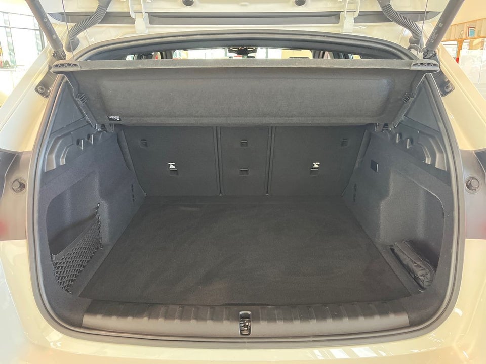 BMW iX1 xDrive30 Charged M-Sport 5d