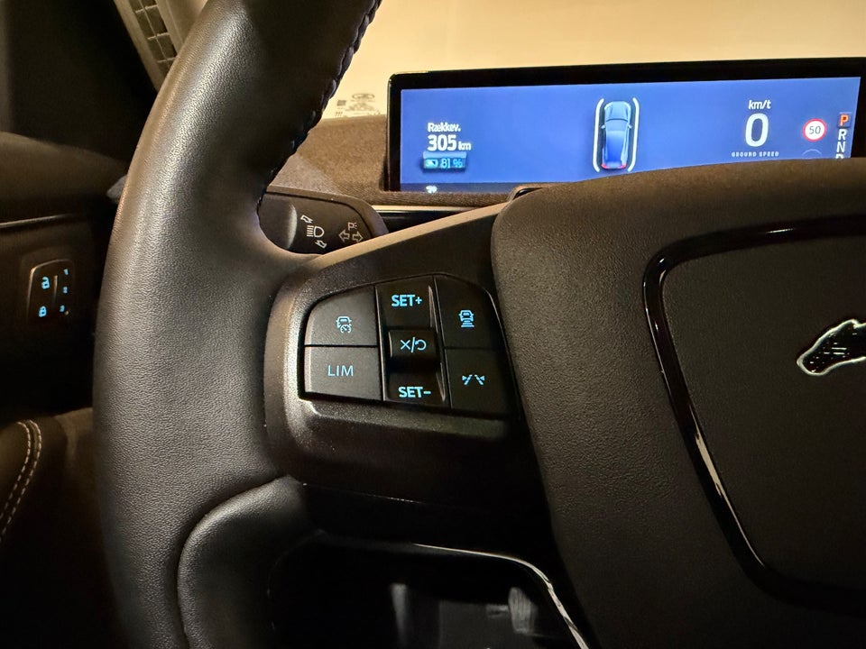 Ford Mustang Mach-E 75 Standard Range 5d