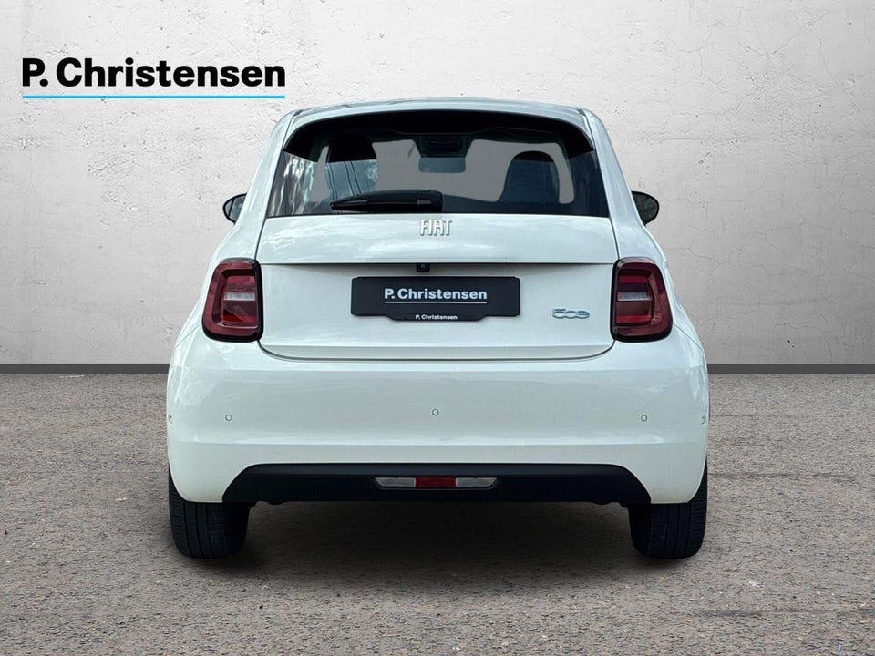 Fiat 500e 42 Icon 3d