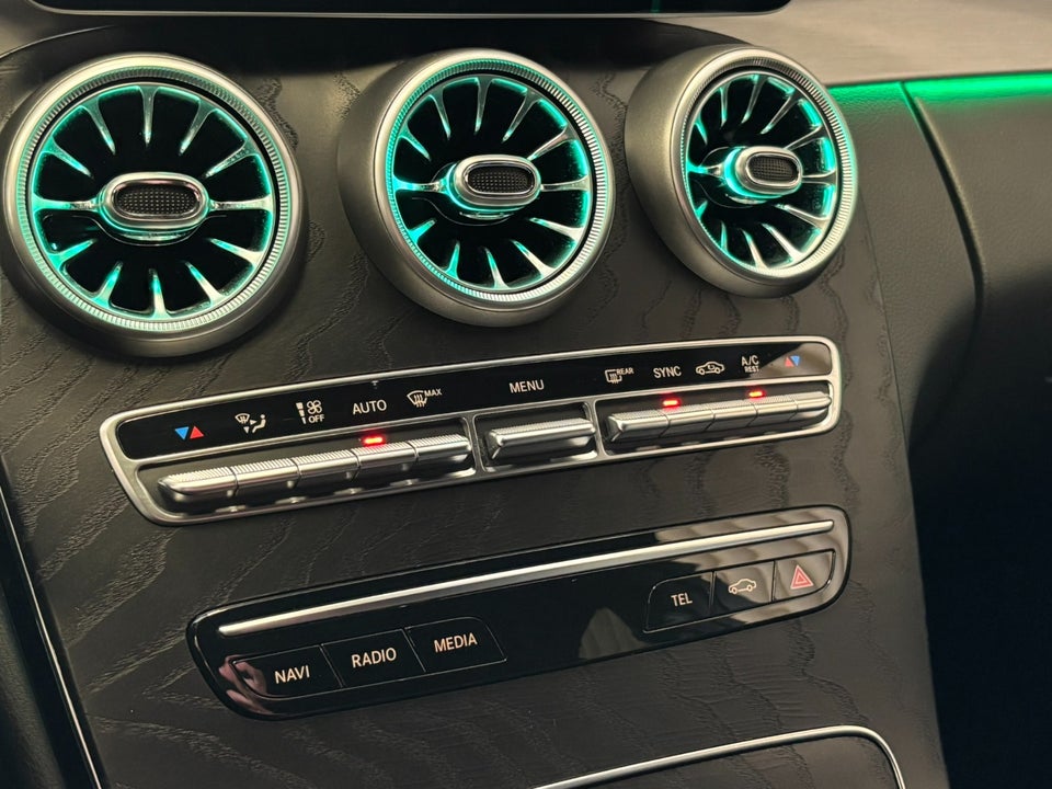 Mercedes C200 2,0 AMG Line stc. aut. 5d