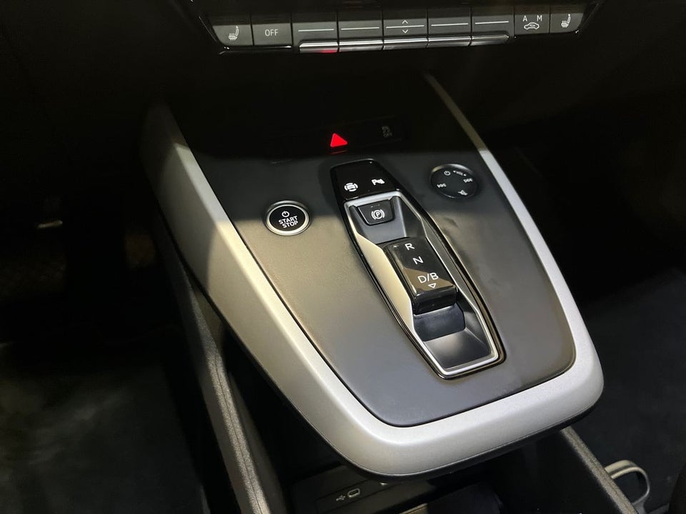 Audi Q4 e-tron 40  5d