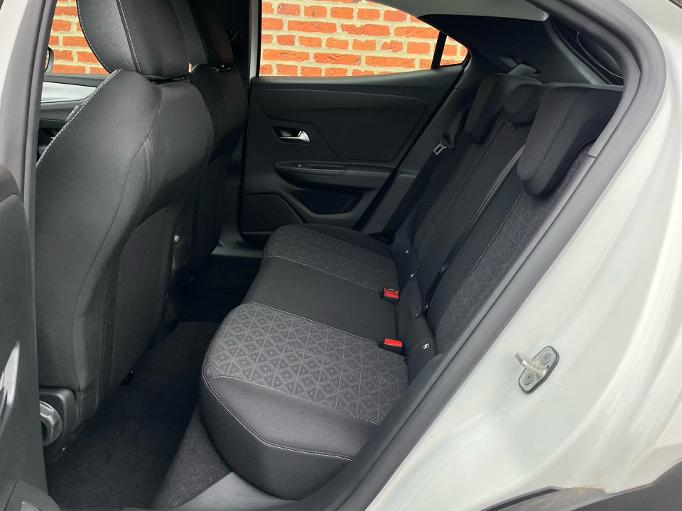 Opel Mokka-e 50 Elegance 5d