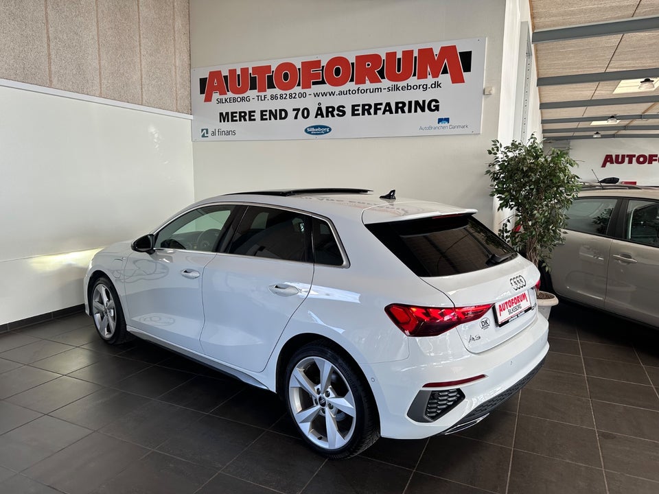Audi A3 40 TFSi e S-line Sportback S-tr. 5d