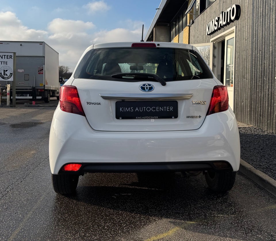 Toyota Yaris 1,5 Hybrid H2 Premium e-CVT 5d