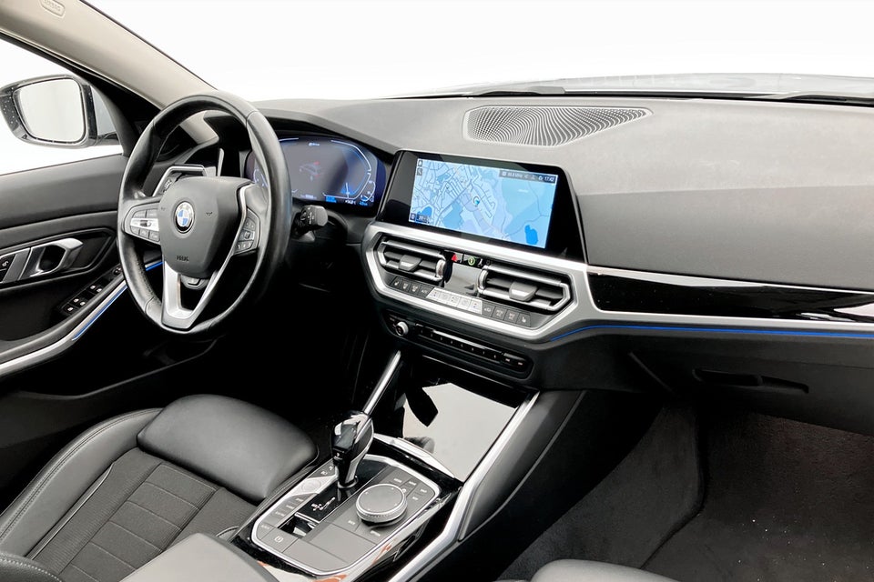 BMW 330e 2,0 Touring Sport Line aut. 5d