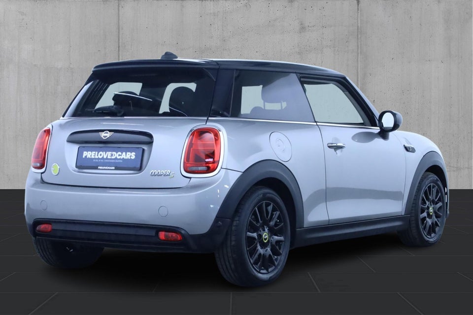 MINI Cooper SE Classic Trim 3d