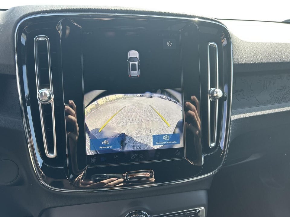 Volvo XC40 ReCharge Twin Plus 5d