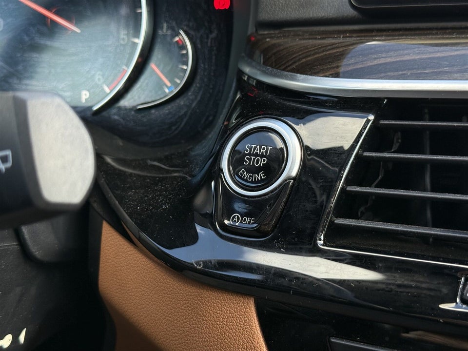 BMW 530d 3,0 Touring M-Sport xDrive aut. 5d