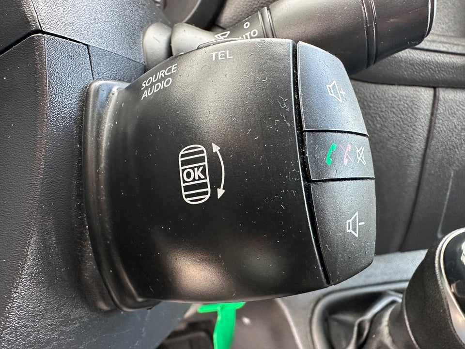 Nissan NV400 2,3 dCi 150 L3H2 Kassevogn