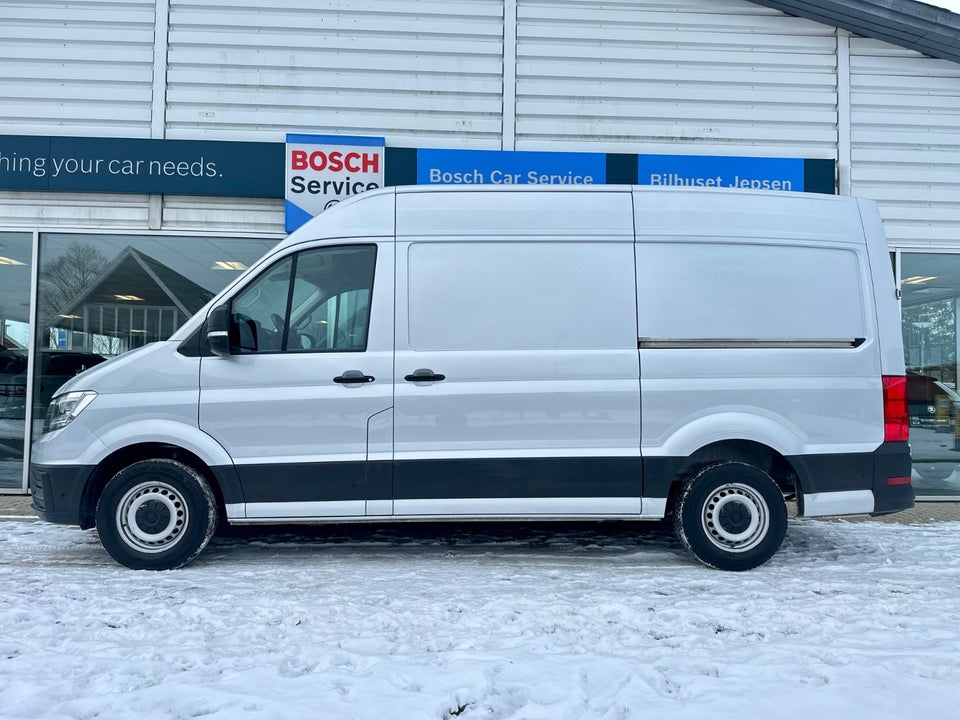 VW Crafter 35 2,0 TDi 177 Kassevogn L3H3 aut.
