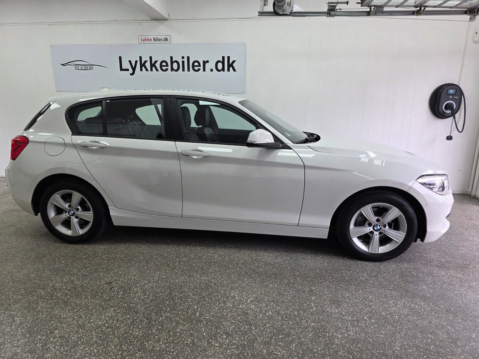 BMW 118i 1,5 Advantage aut. 5d