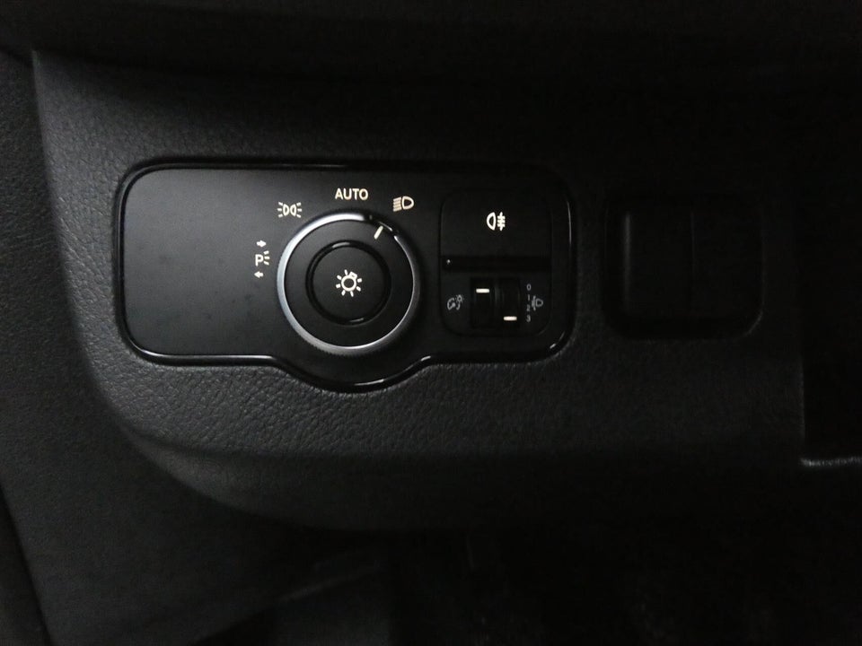 Mercedes Sprinter 316 2,2 CDi A2 Kassevogn RWD